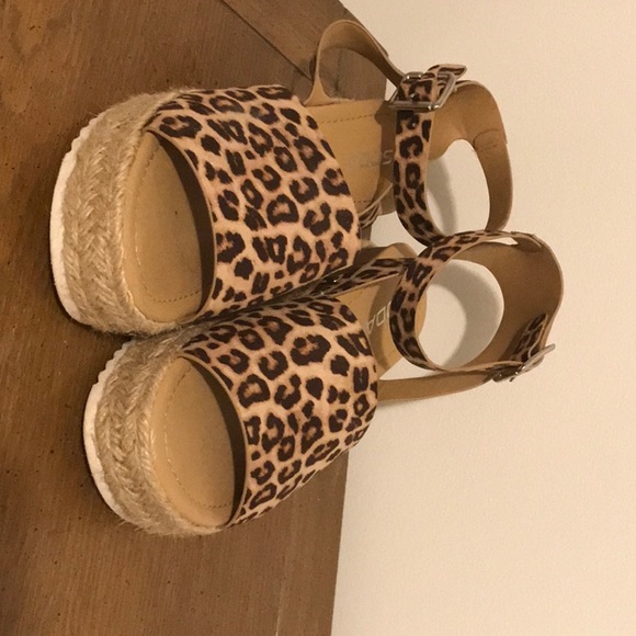 Soda Women’s Open Toe Casual Ankle Strap Sandals - Picture 2 of 4